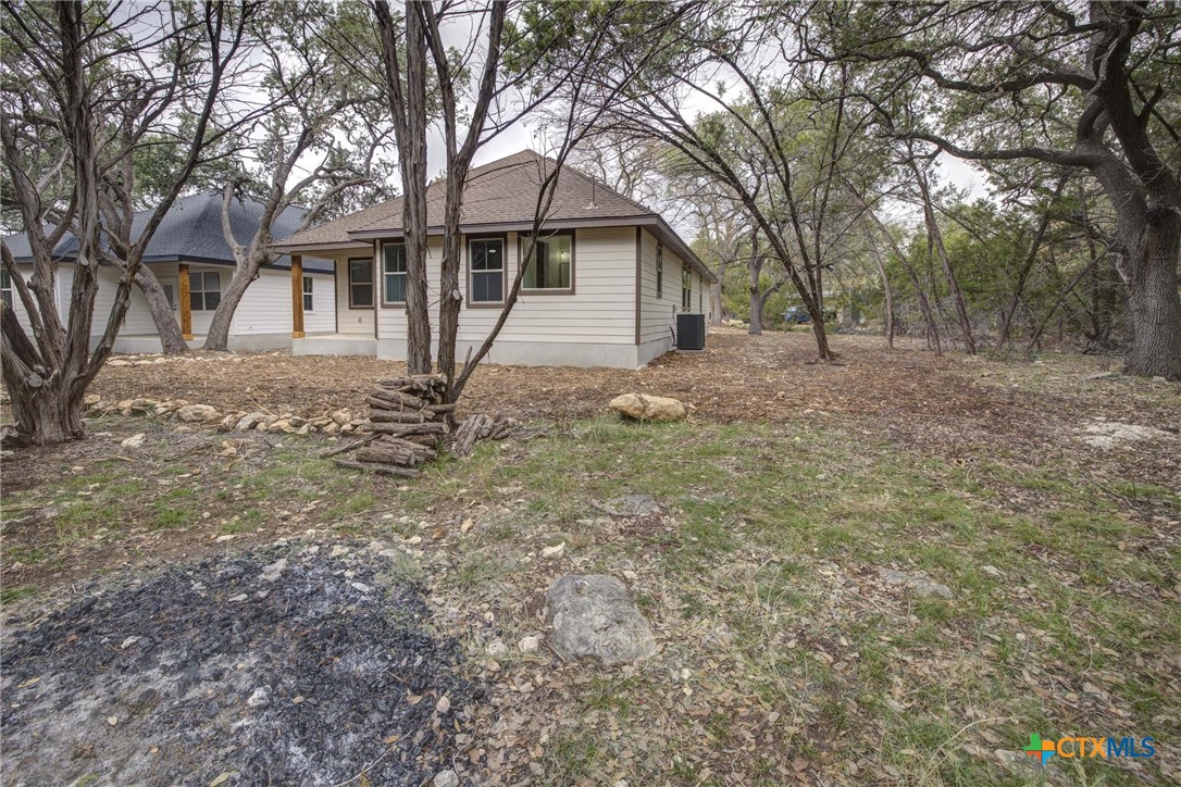 Wimberley, Texas 78676, United States, 3 Bedrooms Bedrooms, ,2 BathroomsBathrooms,Residential,Active,249357
