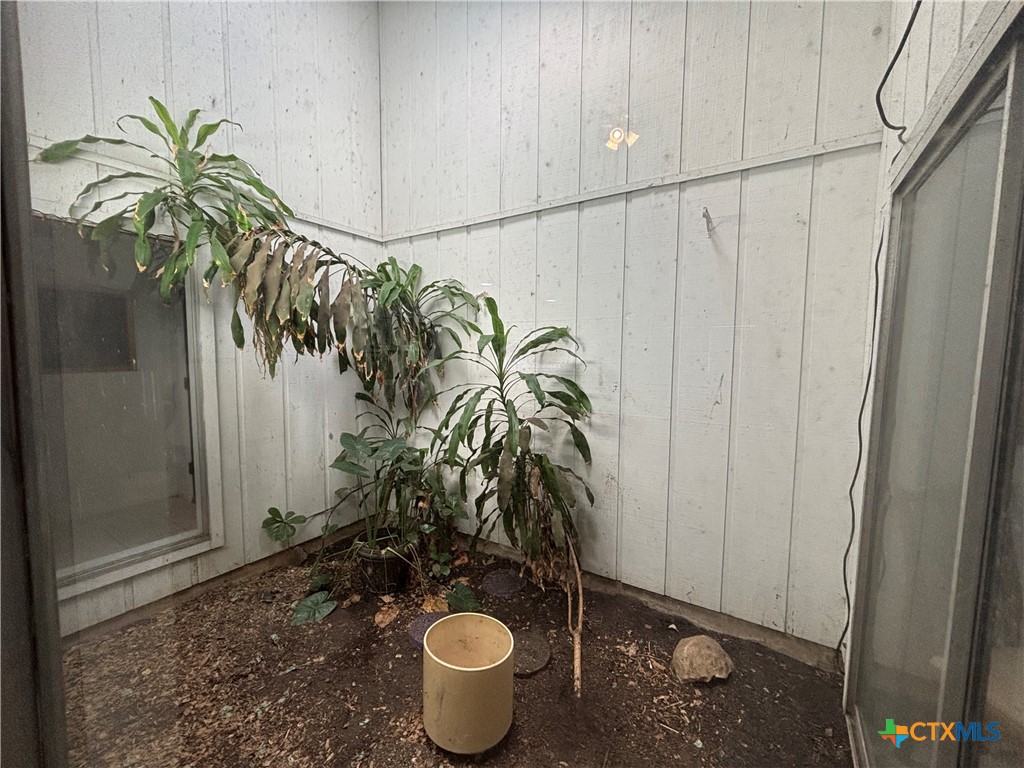 115 Bowling Green Drive