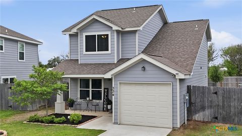 Photo of 334 Mar Hill Street, Seguin, TX 78155 (MLS # 608904)