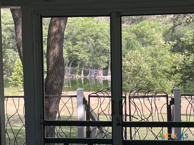 Wimberley, Texas 78676, United States, 2 Bedrooms Bedrooms, ,2 BathroomsBathrooms,Residential,Pending,53242