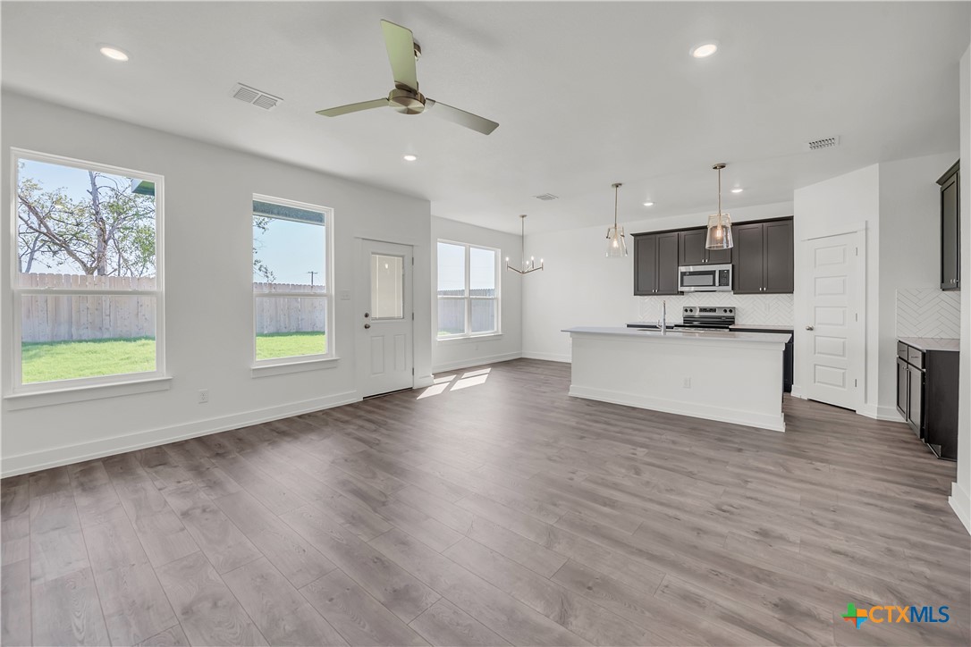 1209 Peppermint Drive