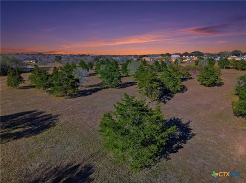 1123 Dunn Street Yoakum TX 77995