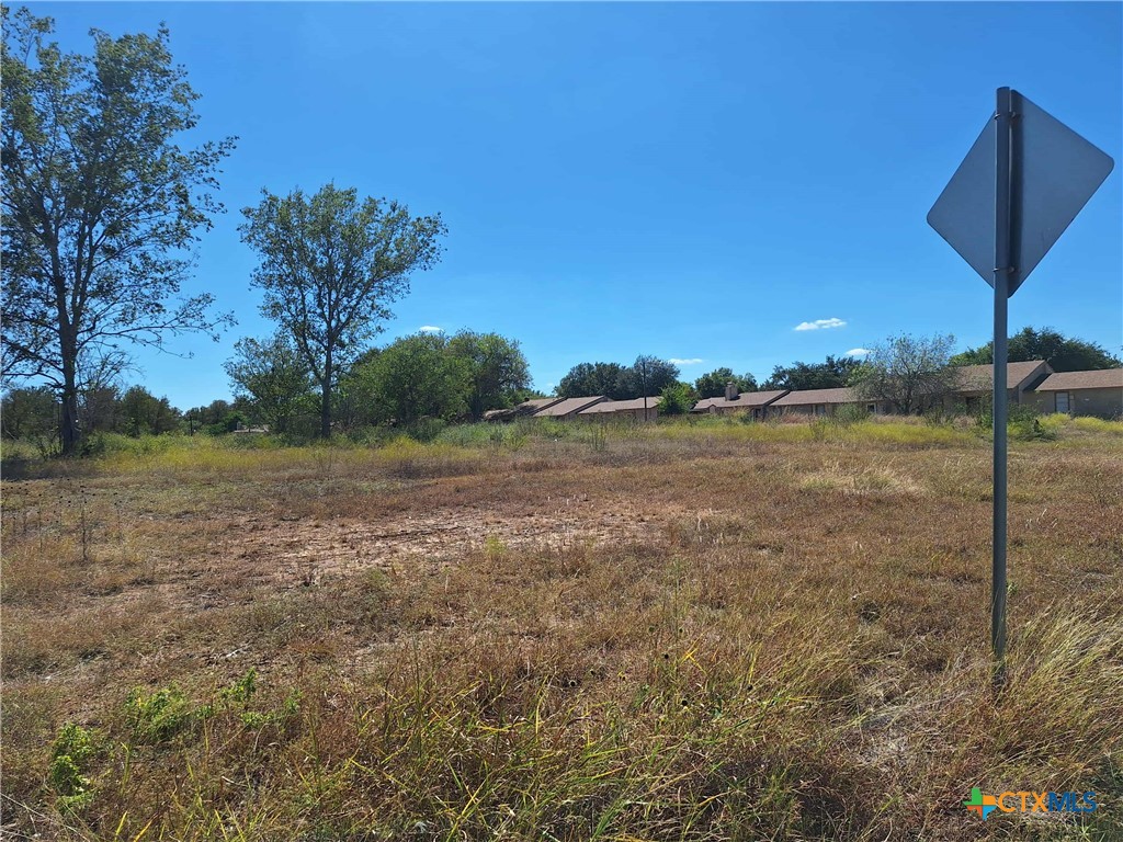 921 Country Club Drive