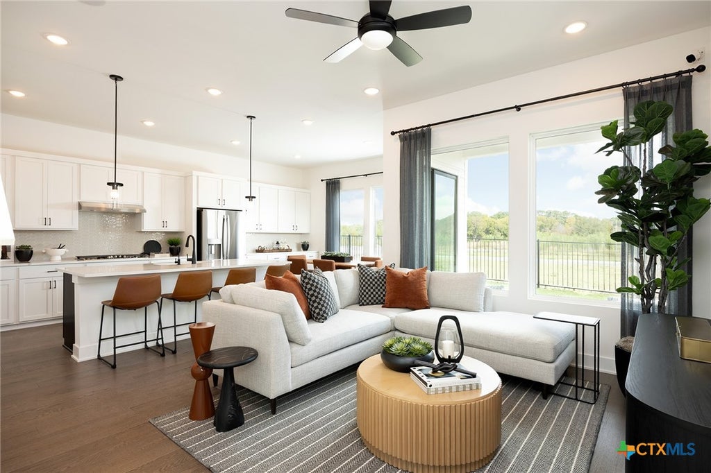 Photo of 1300 Rambling Rose Road, Austin, TX 78745 (MLS # 625910)
