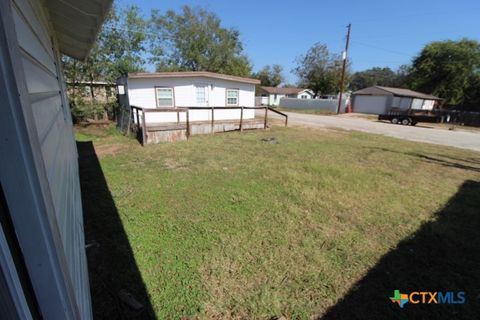 A home in San Saba