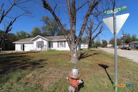 A home in San Saba