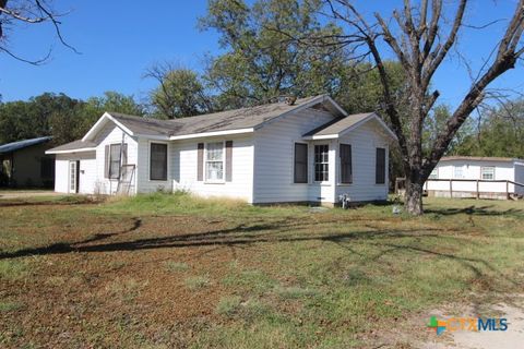 A home in San Saba