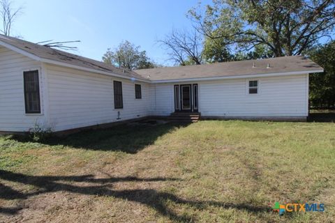 A home in San Saba