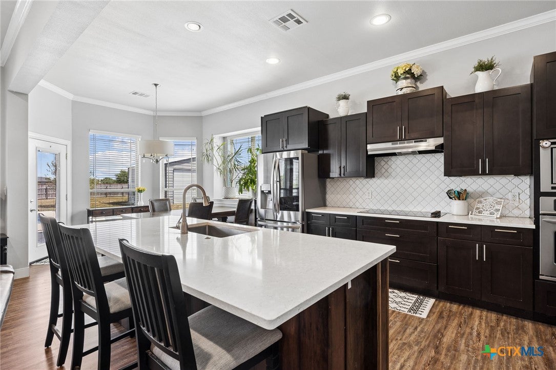 143 Callahan Loop