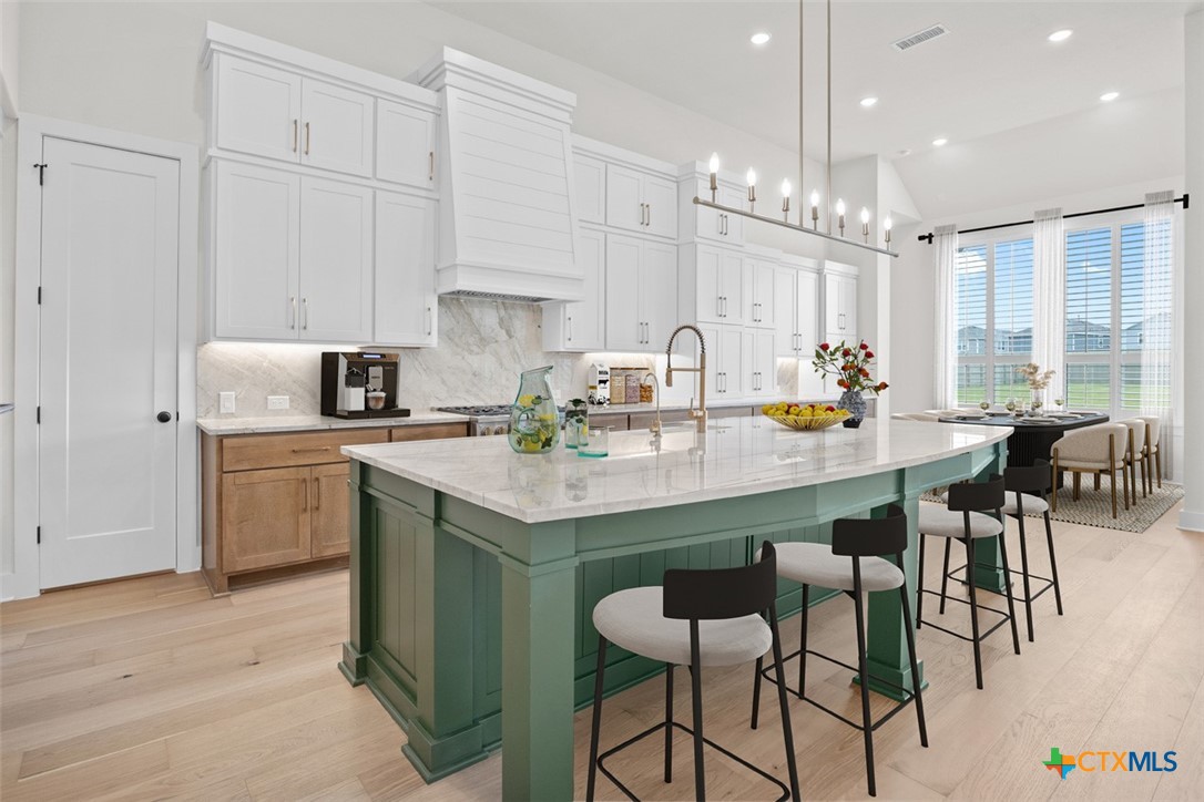 209 Jates Field Bend
