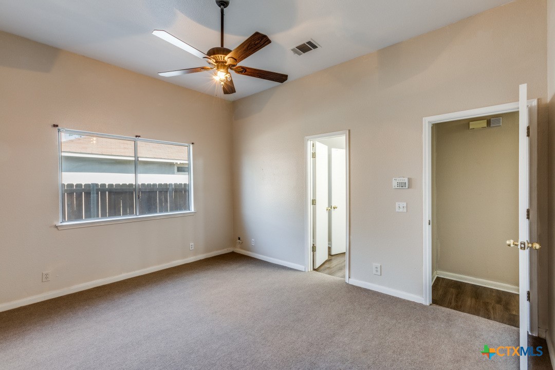 124 Meadowside Drive