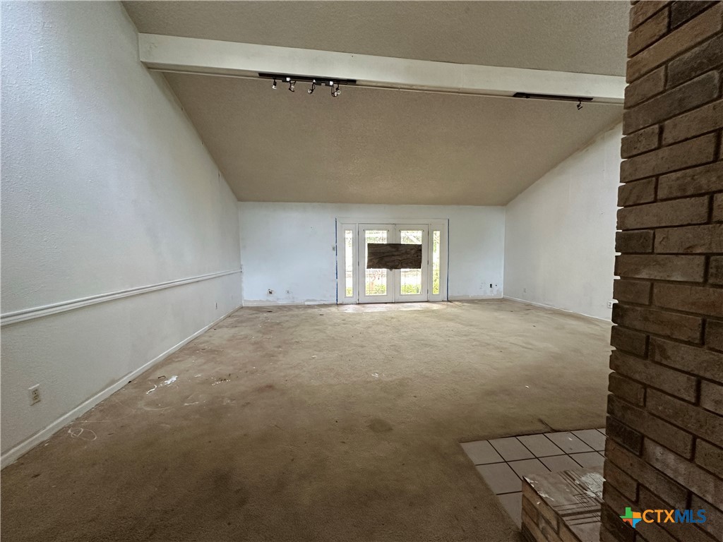 1612 Tanglewood Drive