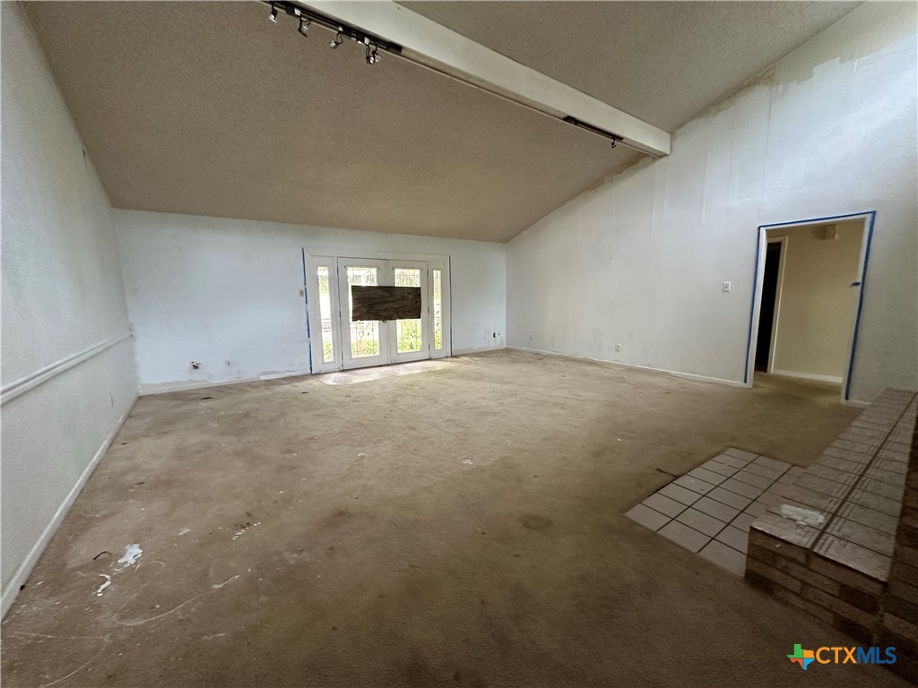 1612 Tanglewood Drive