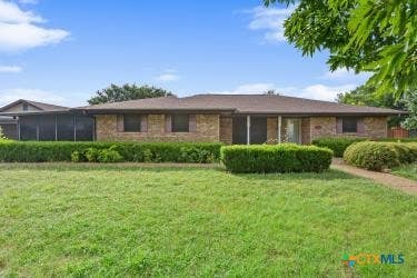Photo of 17941 Old Hwy 81, Troy, TX 76579 (MLS # 620224)