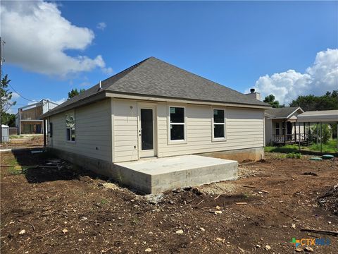 A home in Canyon Lake