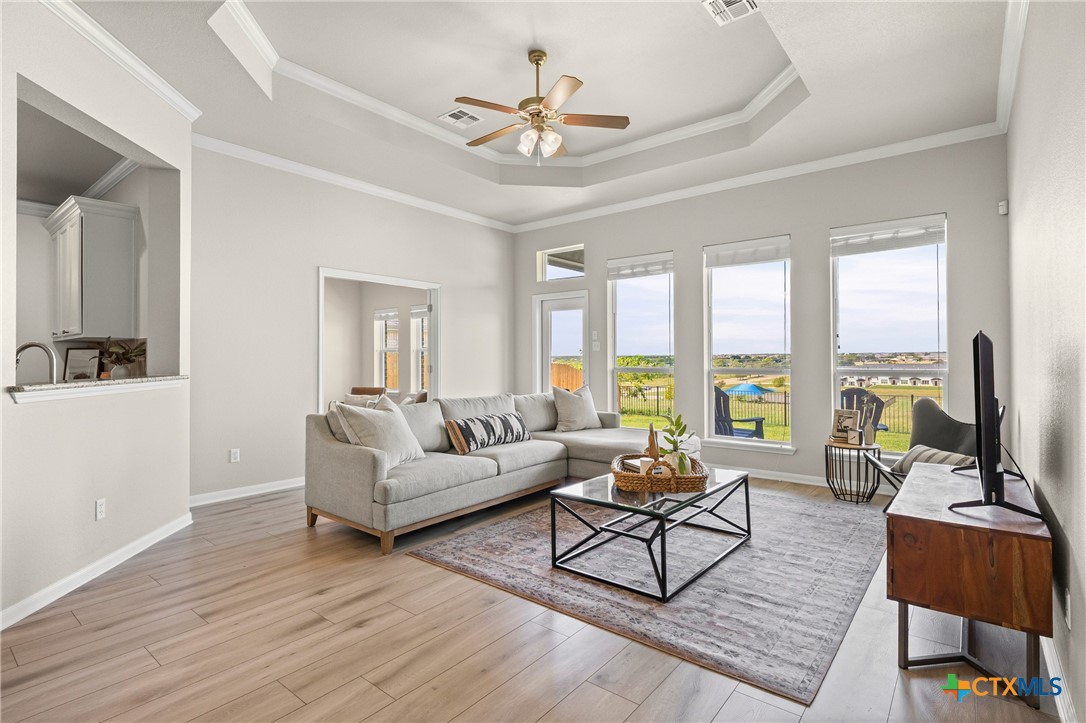 808 Copper Ridge Loop