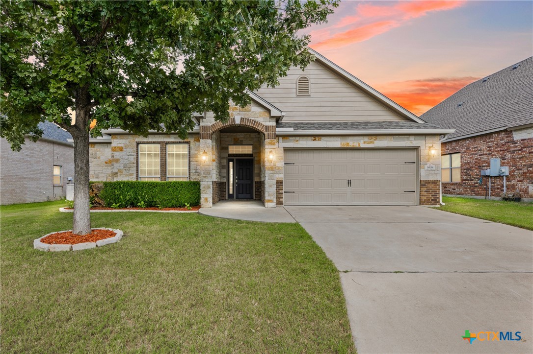 808 Copper Ridge Loop