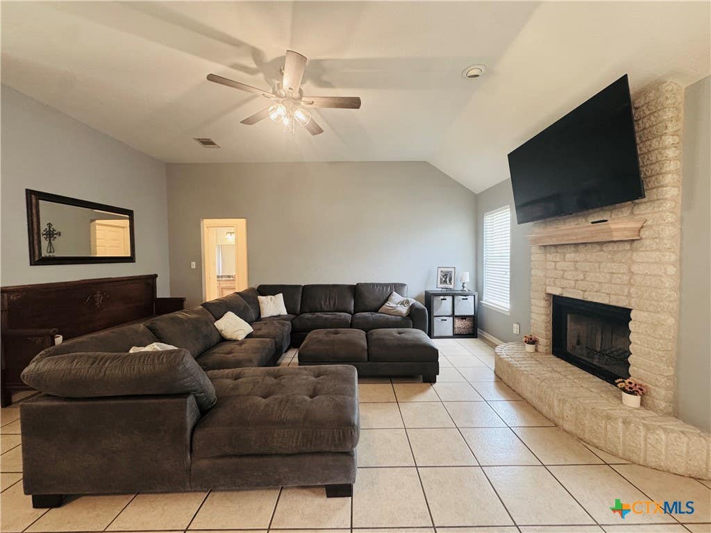 Photo of 3411 Greenlawn, Gatesville, TX 76528 (MLS # 617352)