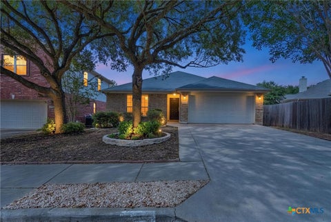 Photo of 16832 Luckenwald Drive, Round Rock, TX 78681 (MLS # 623774)
