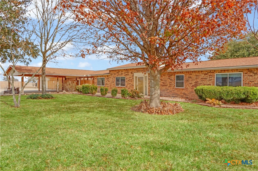 5037 N State Highway 123