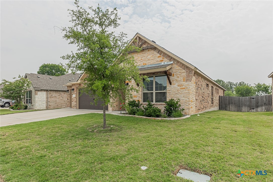 3212 Trinity Drive