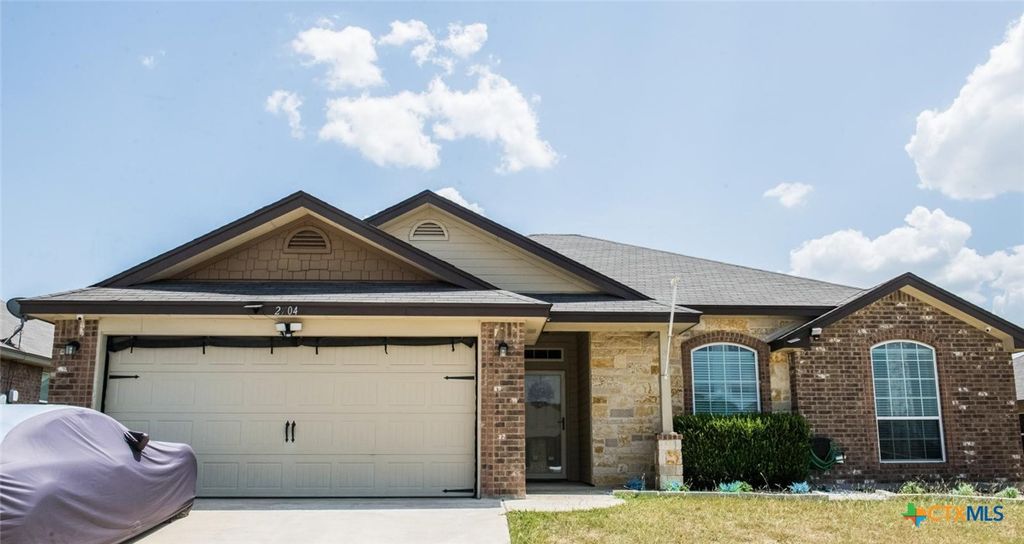 Photo of 2704 Tarrant County Drive, Killeen, TX 76549 (MLS # 611173)