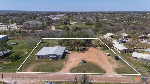 229 N Fort Street Goliad TX 77963