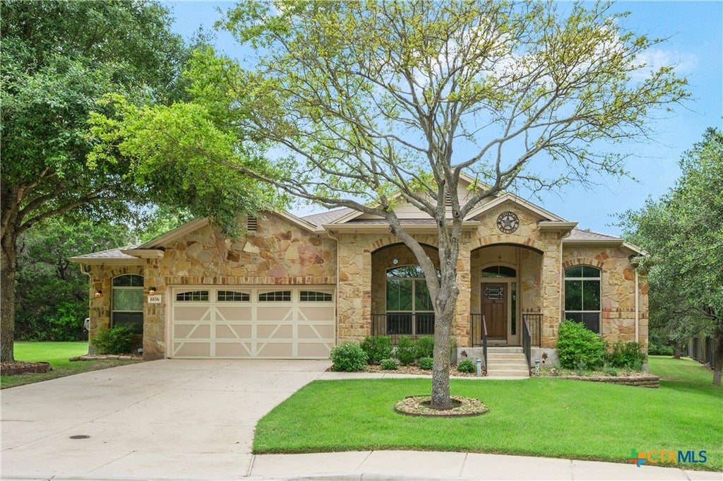 Photo of 1036 San Pedro, New Braunfels, TX 78132 (MLS # 618697)