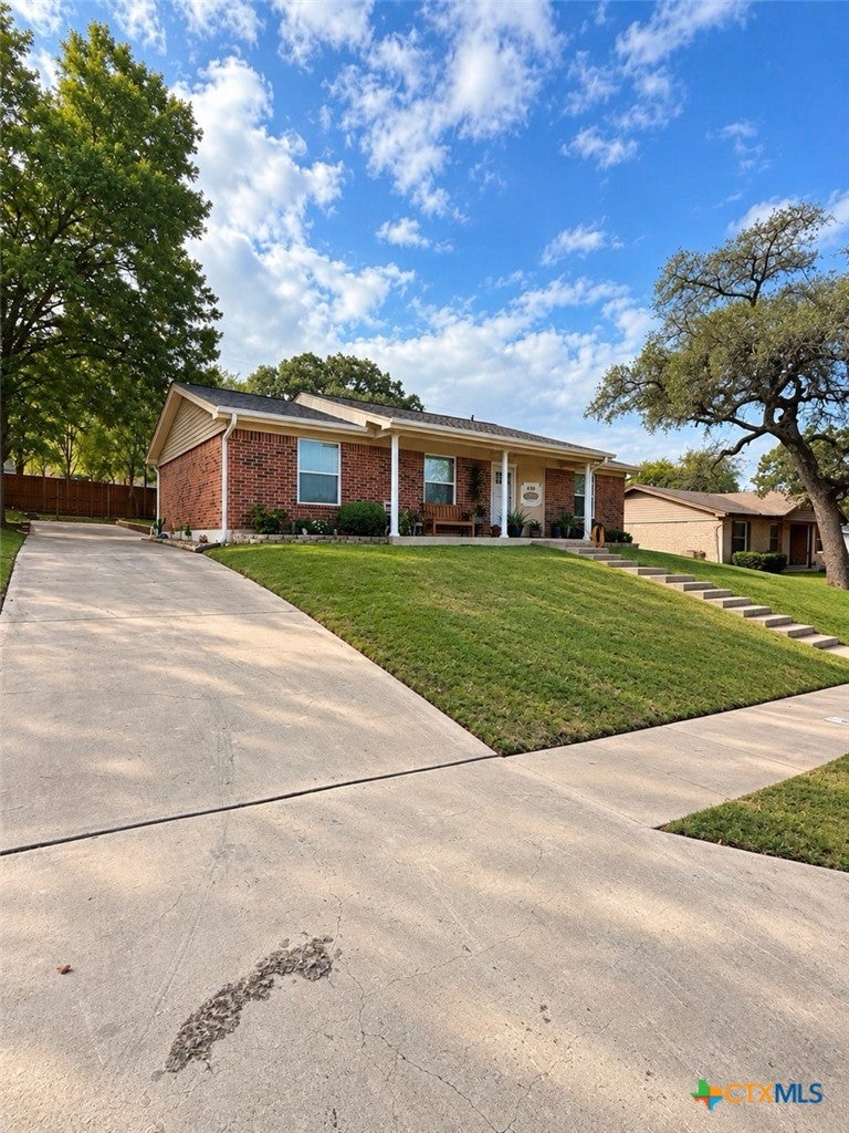 438 Jeffery Lane