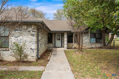 Photo of 4901 Bending Trail, Killeen, TX 76542 (MLS # 606605)
