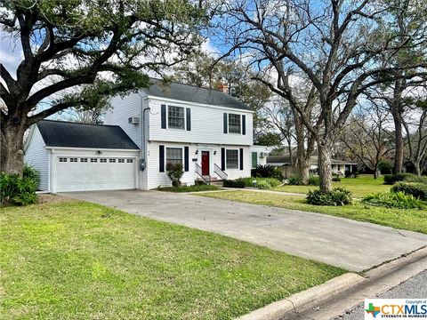 A home in Yoakum