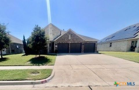 808 Lemmon Lane Forney TX 75126