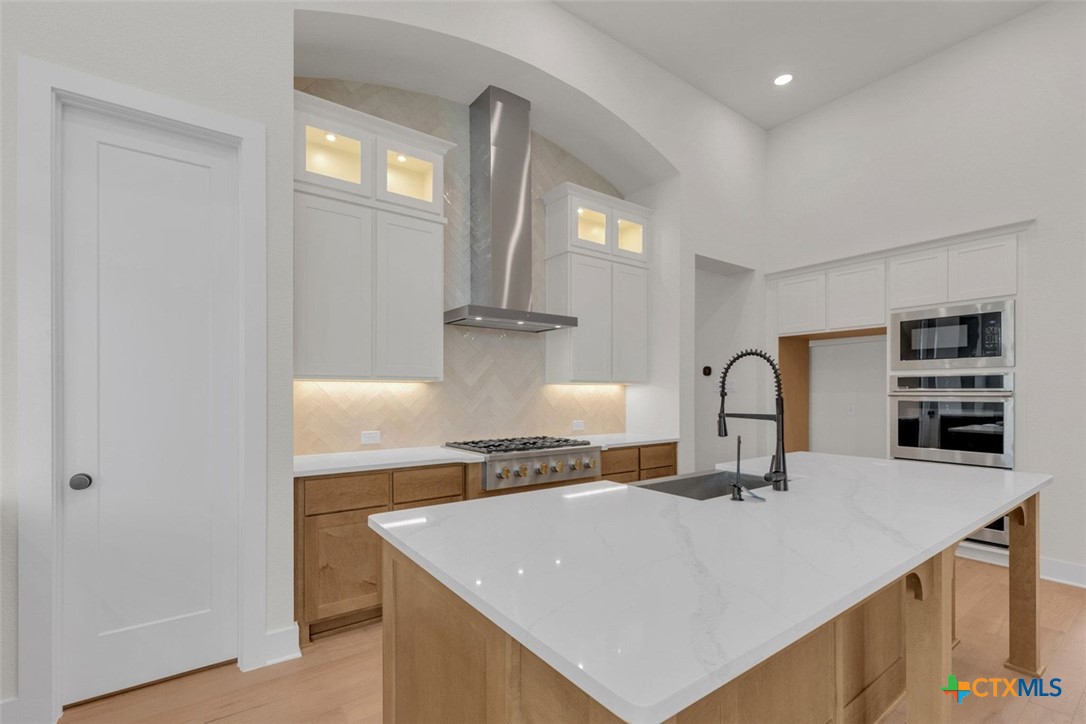 241 Jates Field Bend