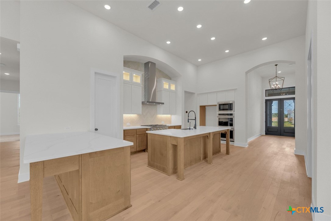 241 Jates Field Bend