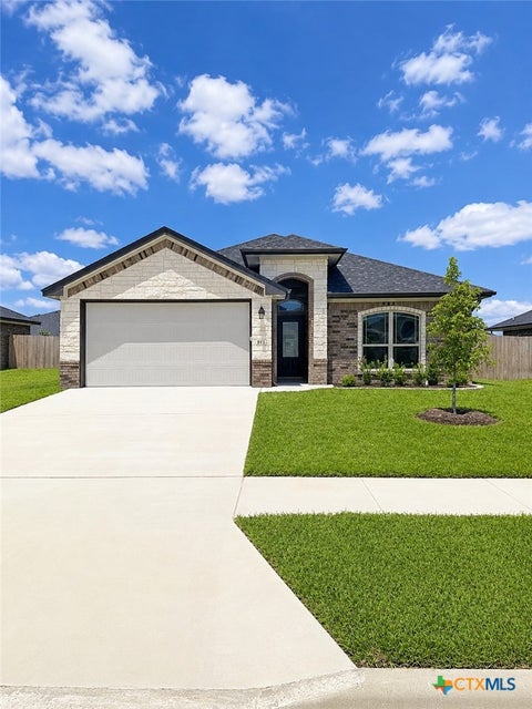 Photo of 813 Waylon Circle, Killeen, TX 76542 (MLS # 622170)