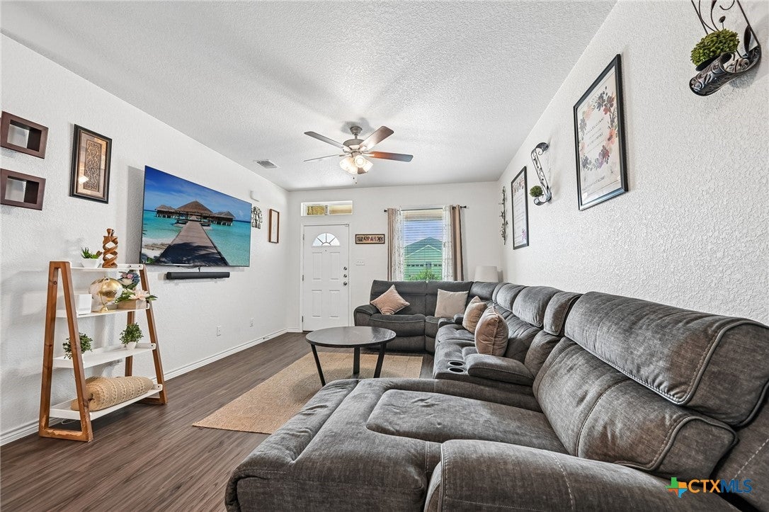 5007 Rose Garden Loop