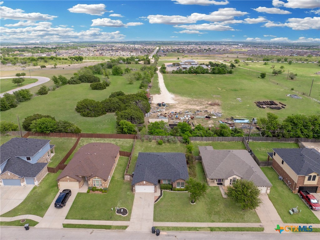 1517 Starlight Drive