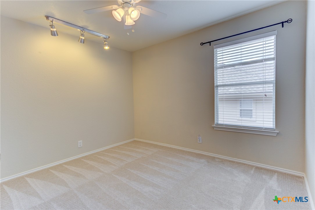 New Braunfels, Texas 78132, United States, 5 Bedrooms Bedrooms, ,4 BathroomsBathrooms,Residential,Pending,54624