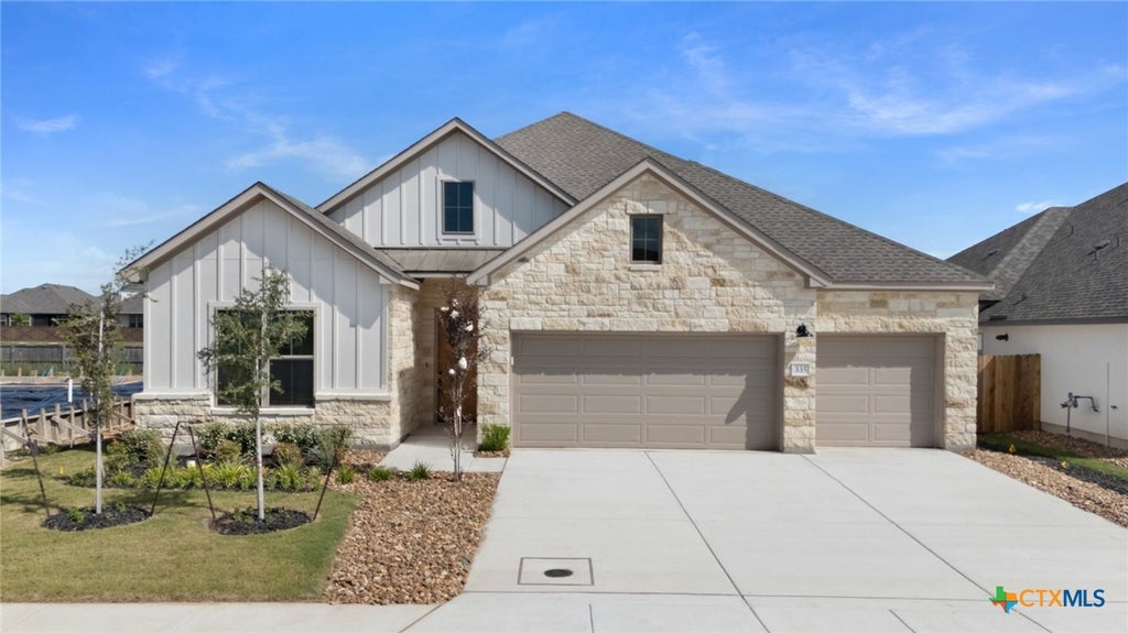 Photo of 335 Grand Legacy, New Braunfels, TX 78130 (MLS # 594122)