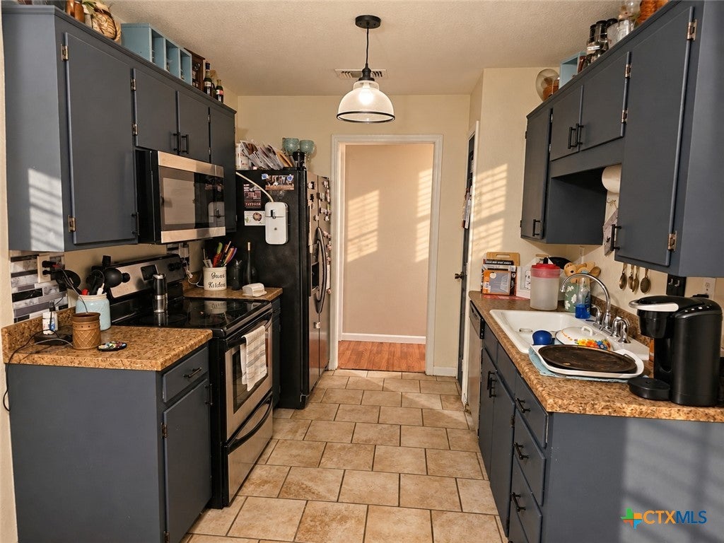 3114 Panhandle Drive