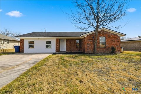 Photo of 1404 Linda Lane, Copperas Cove, TX 76522 (MLS # 604595)