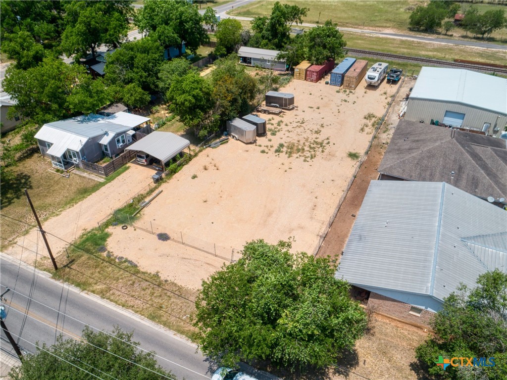 Photo 1 of 10 — 243 E Torrey Street, New Braunfels, TX 78130