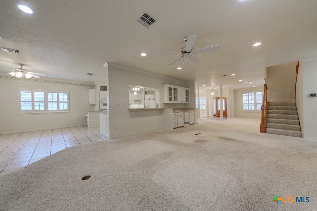 New Braunfels, Texas 78132, United States, 3 Bedrooms Bedrooms, ,3 BathroomsBathrooms,Residential,Pending,54155