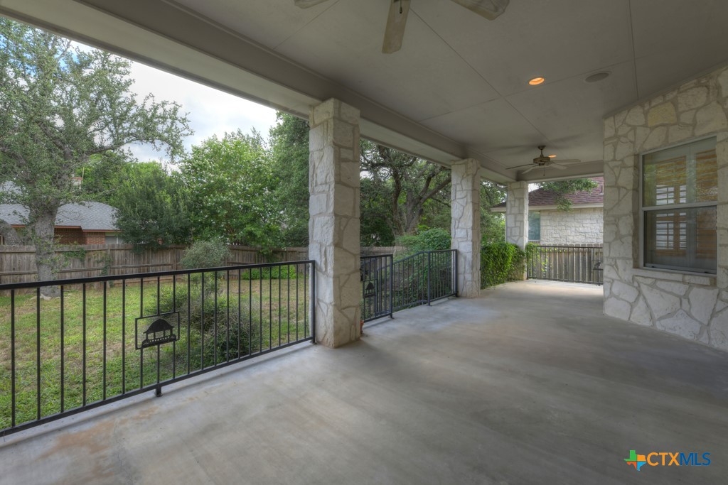 New Braunfels, Texas 78132, United States, 3 Bedrooms Bedrooms, ,3 BathroomsBathrooms,Residential,Pending,54155