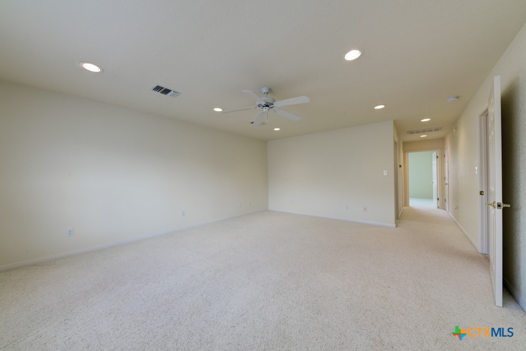 New Braunfels, Texas 78132, United States, 3 Bedrooms Bedrooms, ,3 BathroomsBathrooms,Residential,Pending,54155