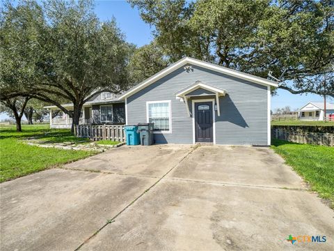 A home in Yoakum