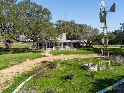 A home in Yoakum