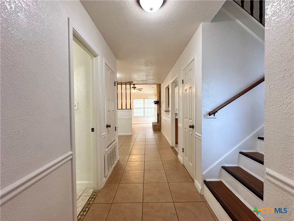 1128 Royal Crest Drive