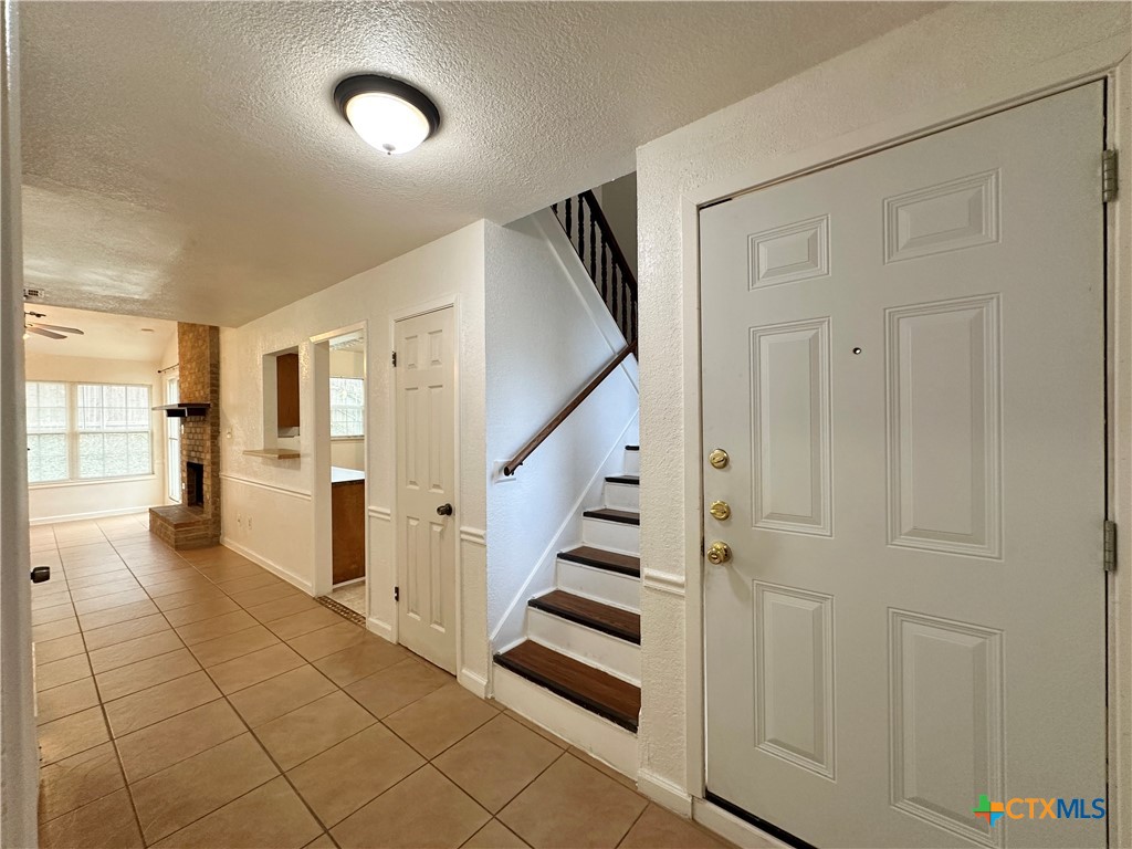 1128 Royal Crest Drive