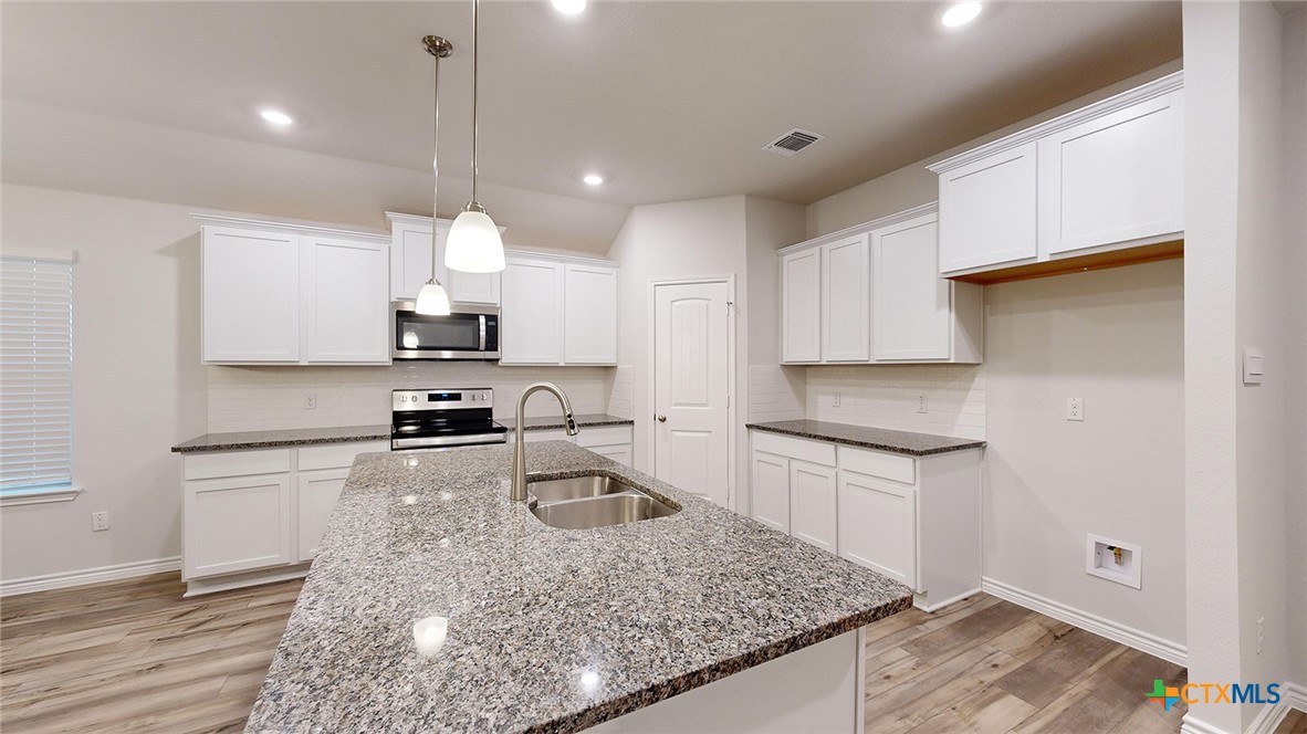1716 Paint Horse Trail